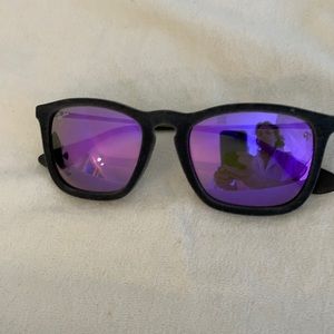 Ray Ban RB4187 brand new. Never worn!